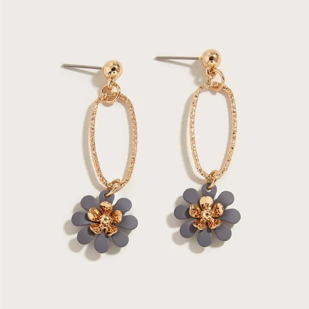 Flower drop earrings M866